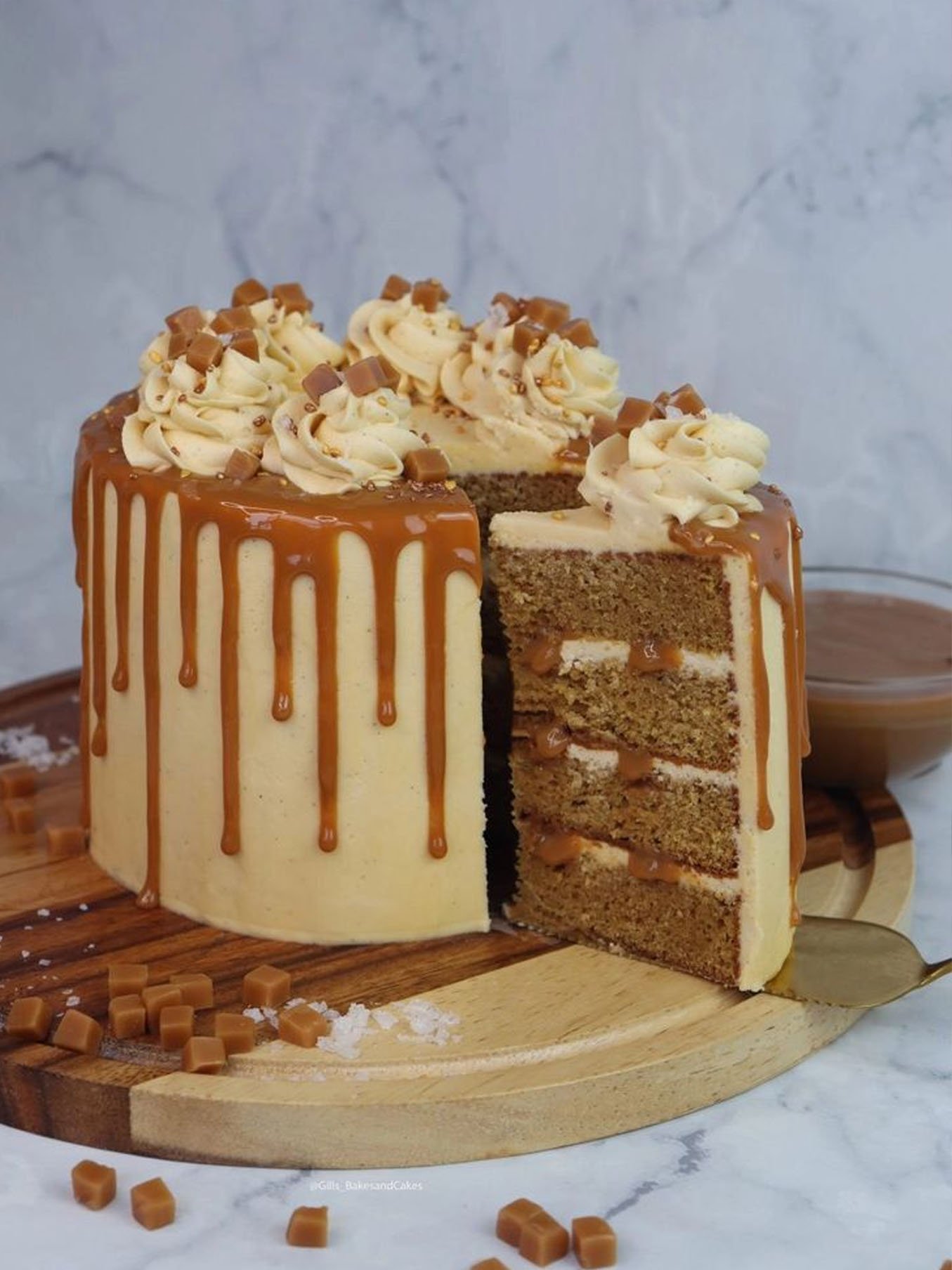 CARAMEL CAKE SLAB 